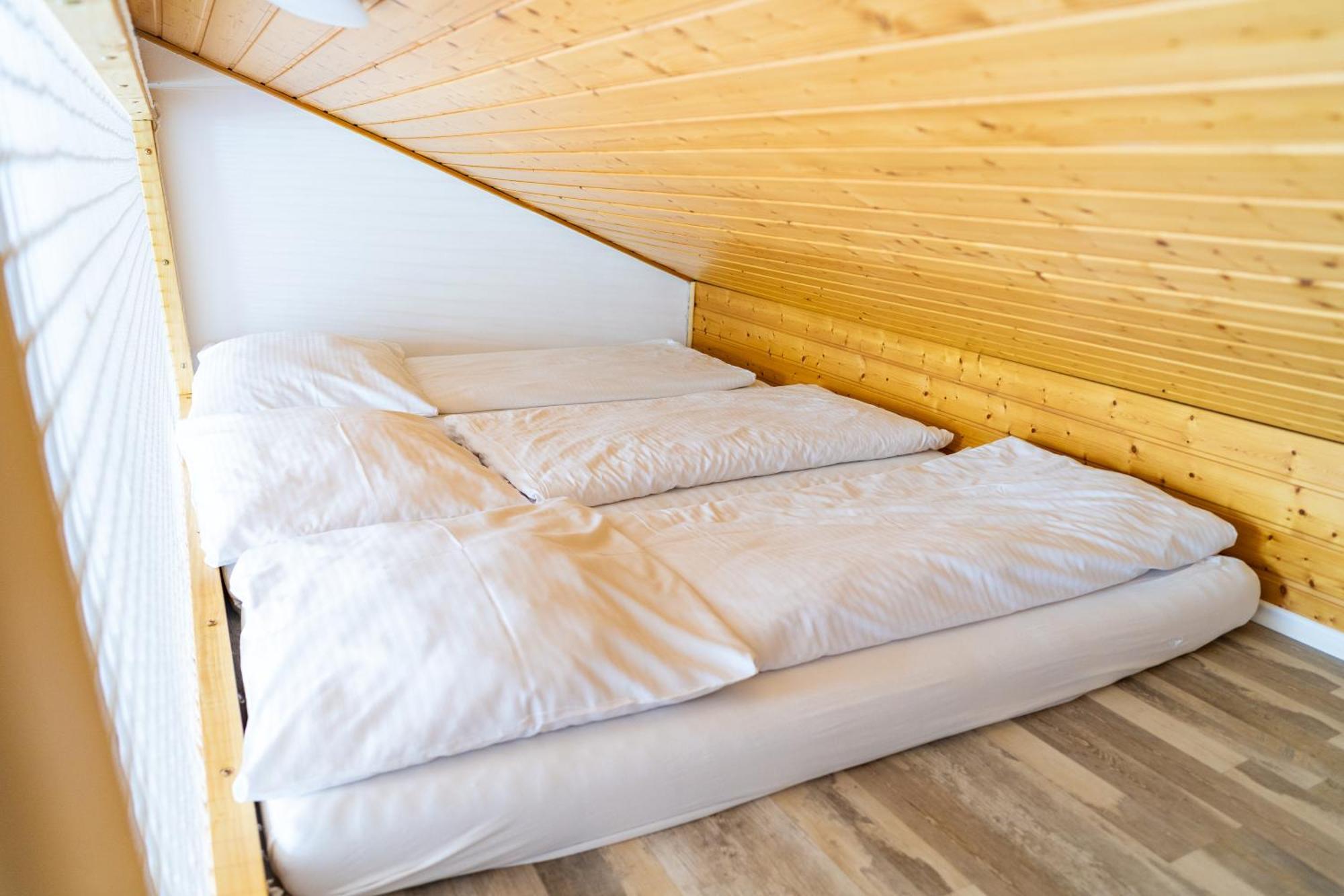Sweet Rooms Bubesheim Exterior foto
